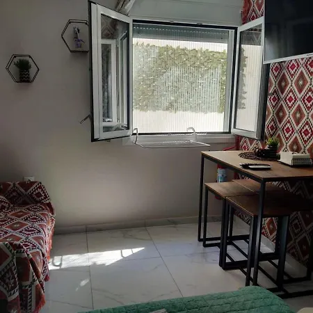 Modern Cozy Vergian 2 Min From The
